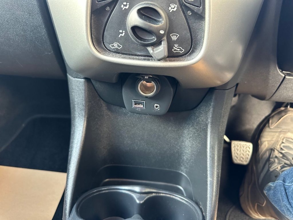 Used Peugeot 108 2017 for sale - 76406549: Photo 20