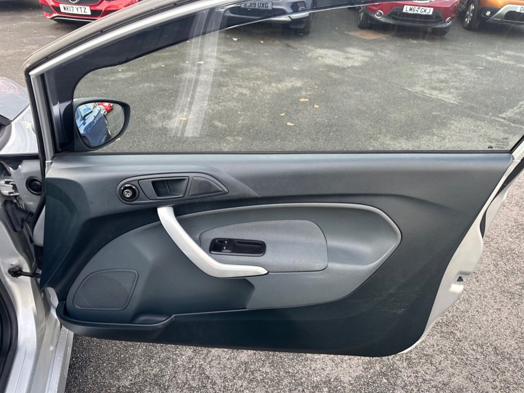 Used Ford Fiesta 2012 for sale - 76406761: Photo 23