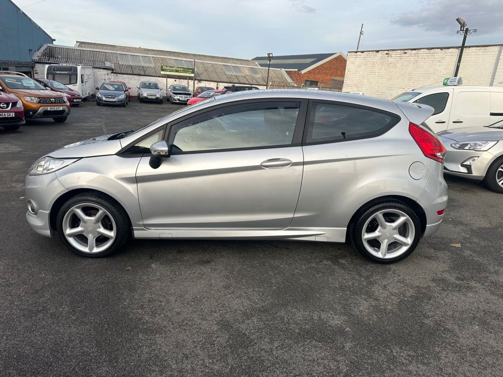 Used Ford Fiesta 2012 for sale - 76406761: Photo 5