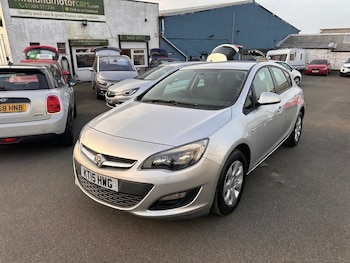 Used Vauxhall Astra 2015 for sale - 77920482: Photo