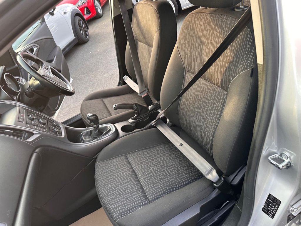 Used Vauxhall Astra 2015 for sale - 77920482: Photo 22