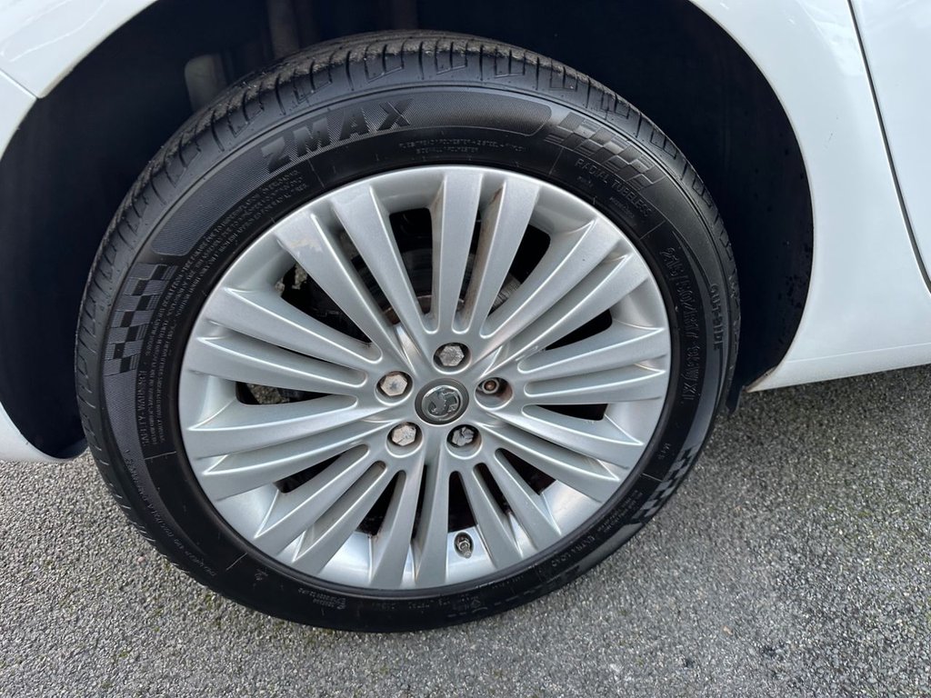 Used Vauxhall Astra 2015 for sale - 77020396: Photo 11