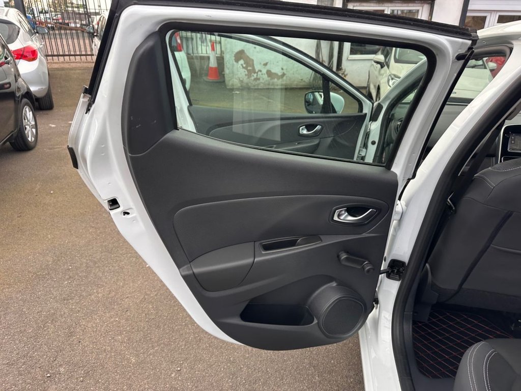 Used Renault Clio 2017 for sale - 78074206: Photo 24