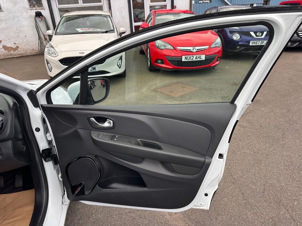 Used Renault Clio 2017 for sale - 78074206: Photo 26