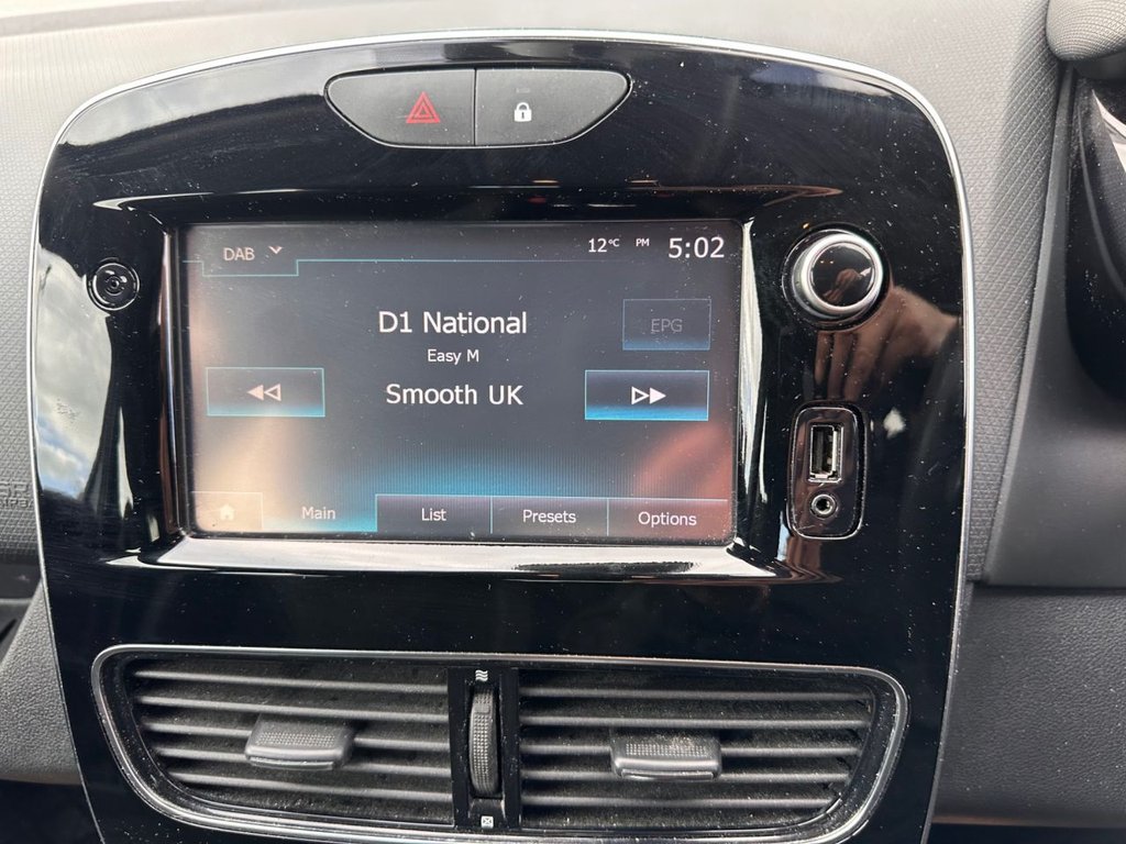 Used Renault Clio 2017 for sale - 78074206: Photo 31