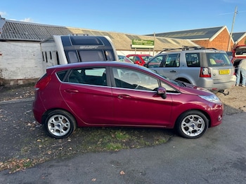 Used Ford Fiesta 2012 for sale - 76406755: Photo