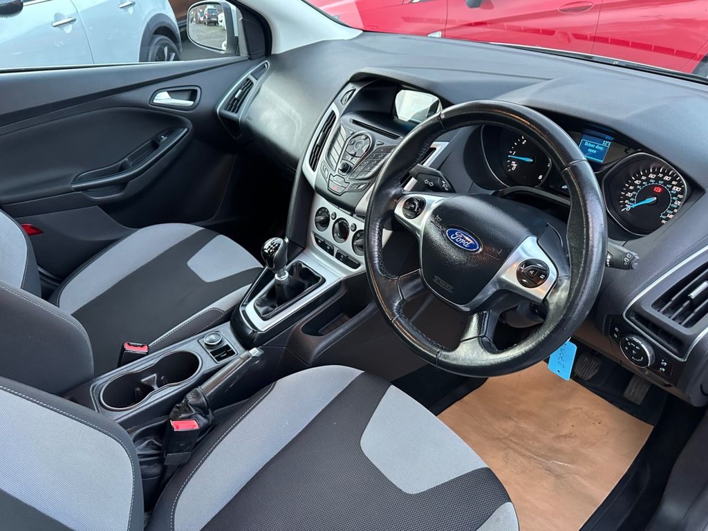 Used Ford Focus 2014 for sale - 76582666: Photo 11