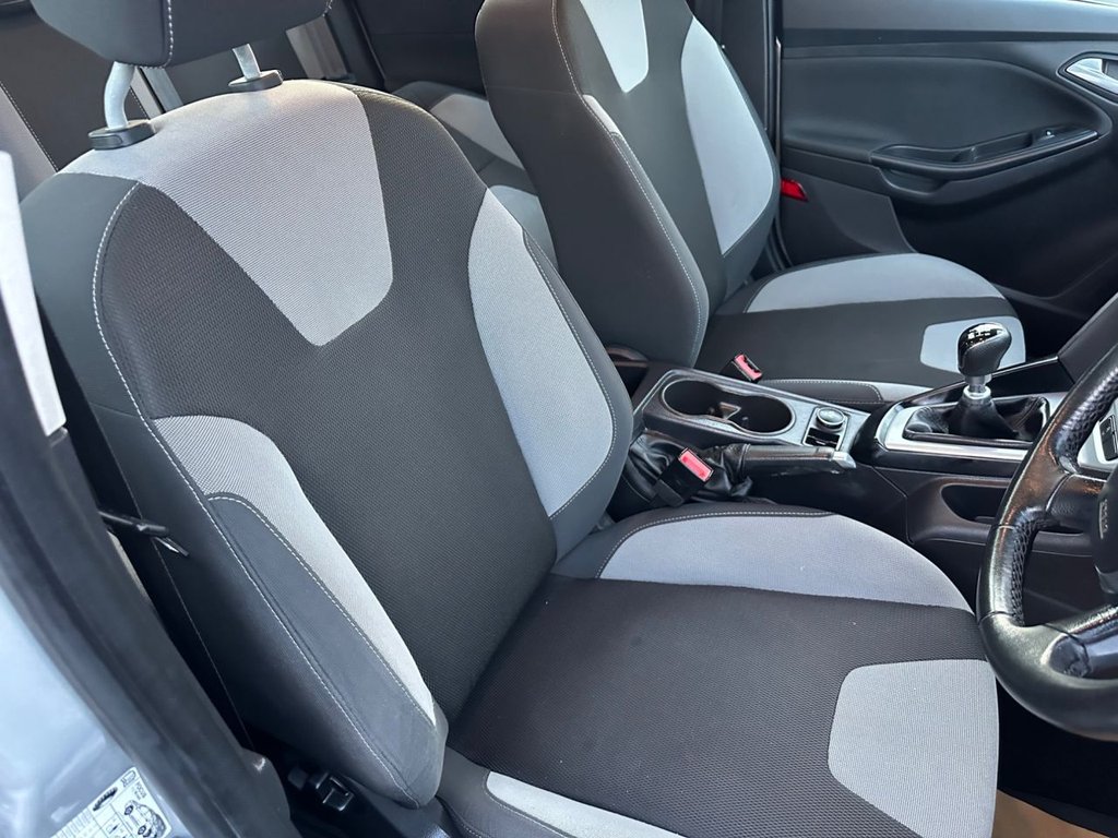 Used Ford Focus 2014 for sale - 76582666: Photo 12