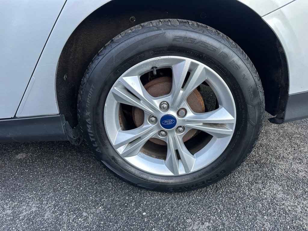 Used Ford Focus 2014 for sale - 76582666: Photo 24