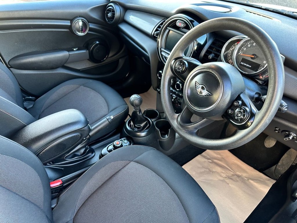 Used MINI Hatch 2018 for sale - 76582689: Photo 12