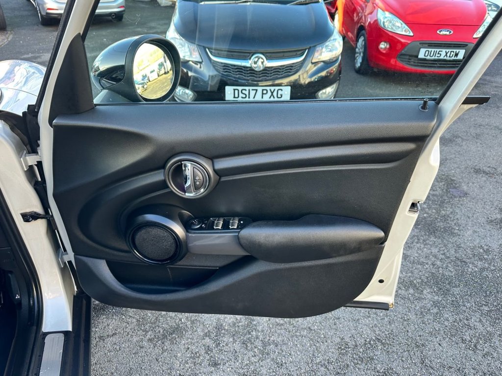 Used MINI Hatch 2018 for sale - 76582689: Photo 22