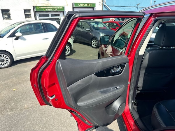 Used Nissan Qashqai 2014 for sale - 76256117: Photo 21