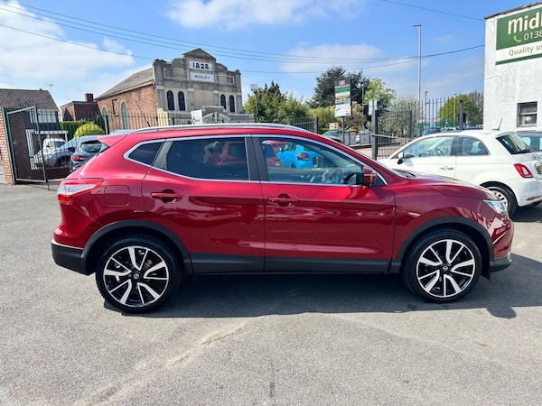 Used Nissan Qashqai 2014 for sale - 76256117: Photo 8
