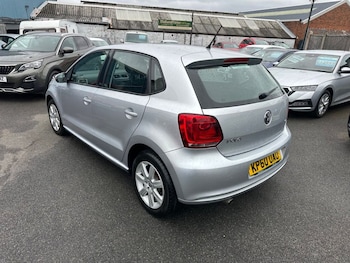Used Volkswagen Polo 2010 for sale - 78806357: Photo