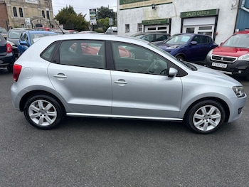 Used Volkswagen Polo 2010 for sale - 78806357: Photo
