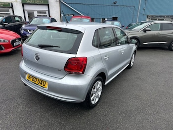 Used Volkswagen Polo 2010 for sale - 78806357: Photo