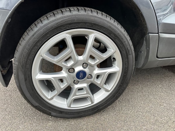 Used Ford Ecosport 2015 for sale - 76286111: Photo 6