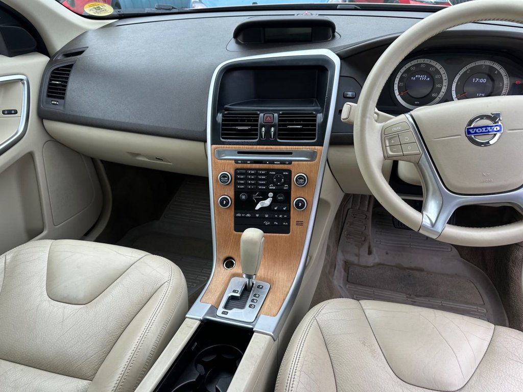 Used Volvo XC60 2009 for sale - 76056784: Photo 10