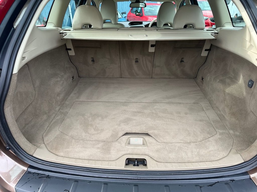 Used Volvo XC60 2009 for sale - 76056784: Photo 14
