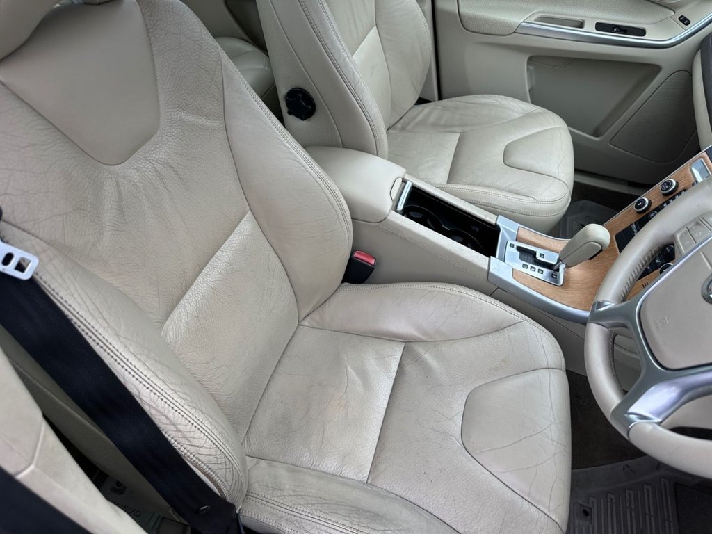 Used Volvo XC60 2009 for sale - 76056784: Photo 15
