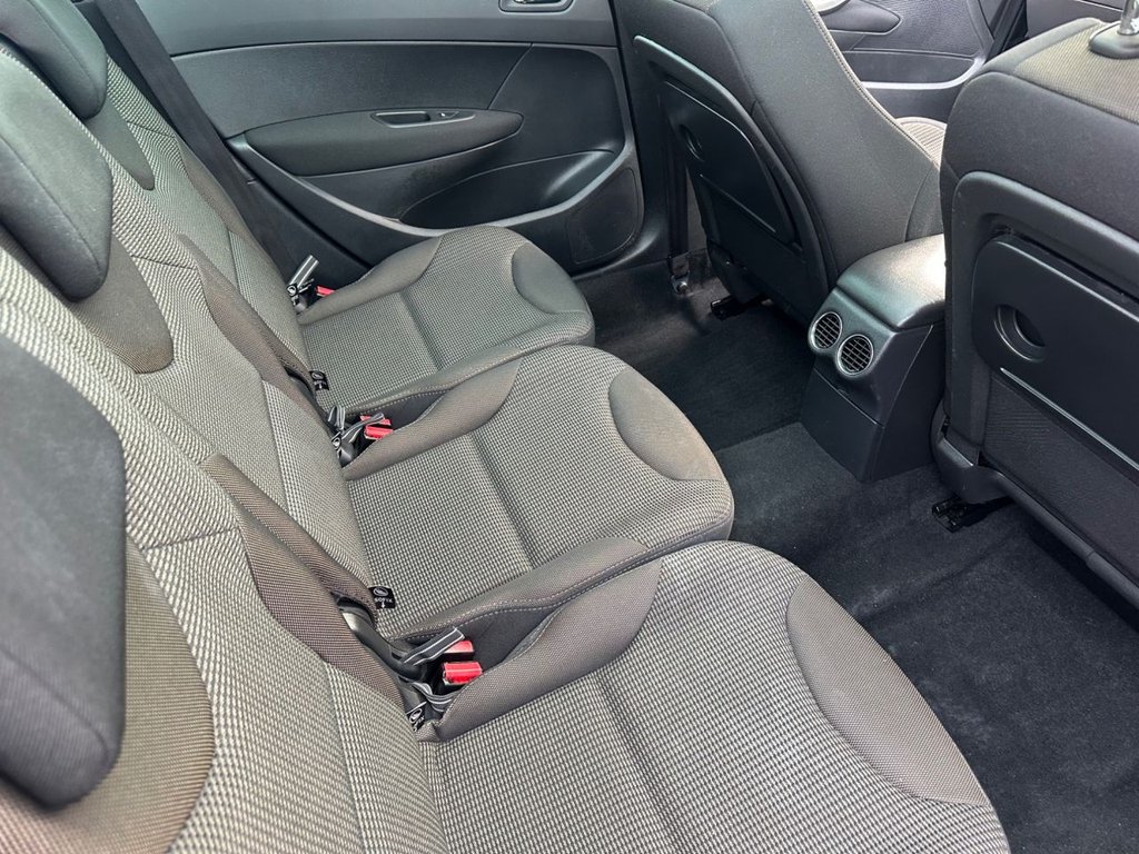 Used Peugeot 308 2013 for sale - 77020363: Photo 10