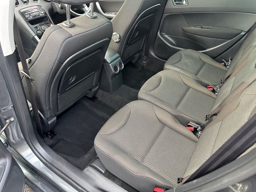 Used Peugeot 308 2013 for sale - 77020363: Photo 11