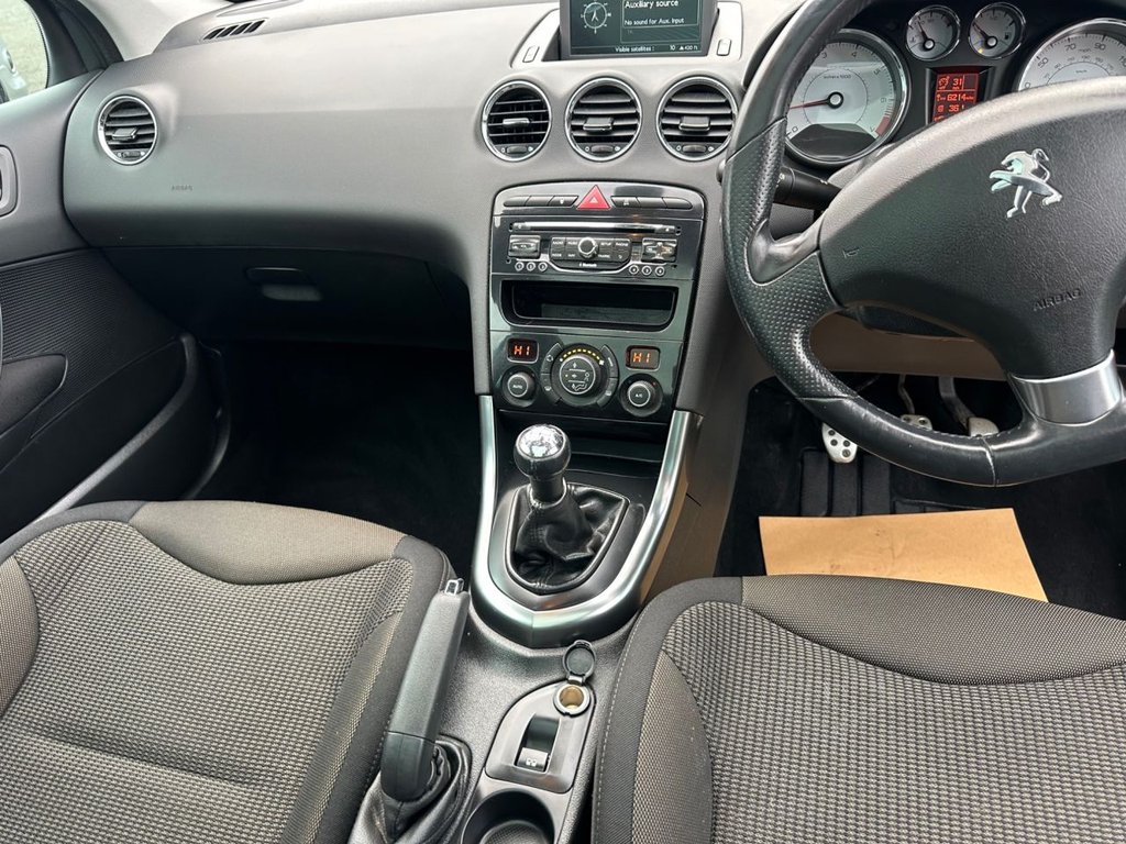 Used Peugeot 308 2013 for sale - 77020363: Photo 13