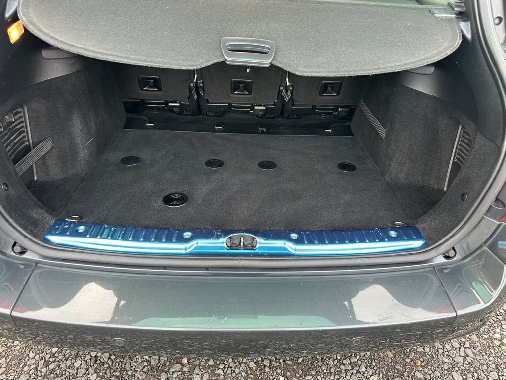 Used Peugeot 308 2013 for sale - 77020363: Photo 16