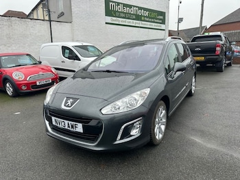 Used Peugeot 308 2013 for sale - 77020363: Photo