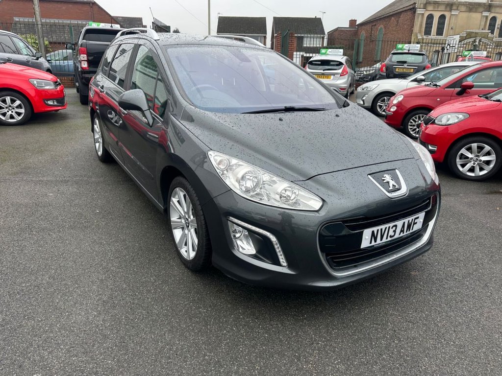 Used Peugeot 308 2013 for sale - 77020363: Photo 3