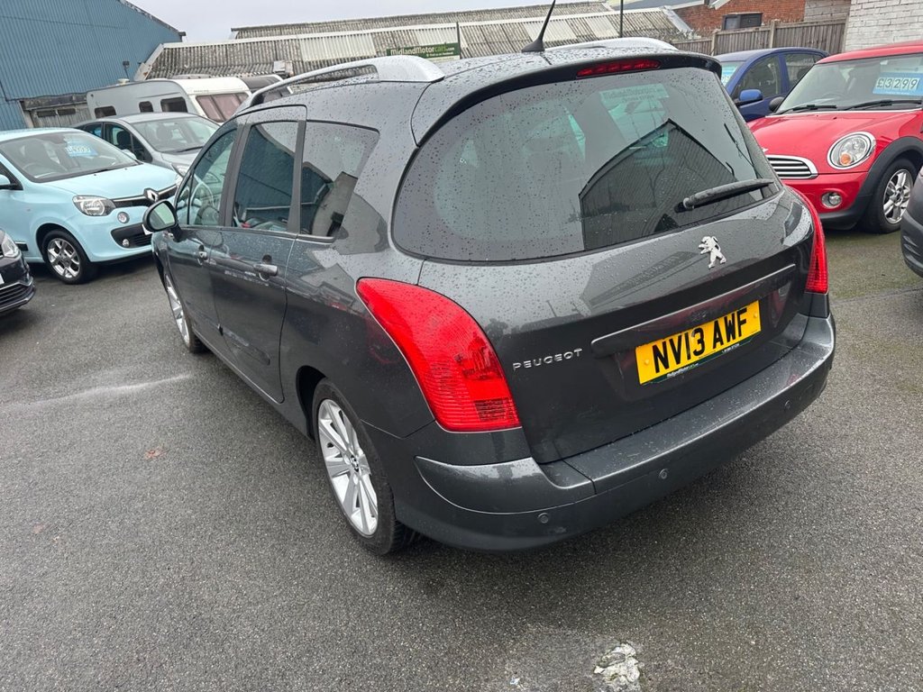 Used Peugeot 308 2013 for sale - 77020363: Photo 7