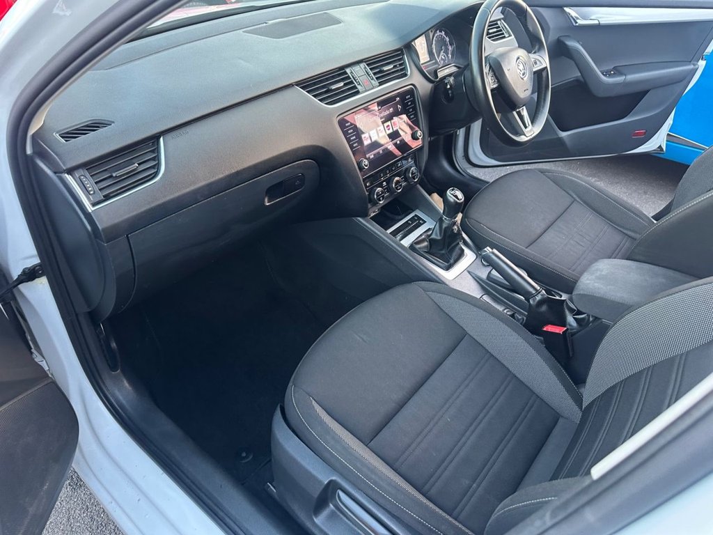 Used Skoda Octavia 2018 for sale - 76605052: Photo 5