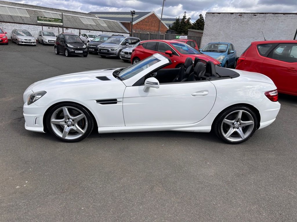 Used Mercedes-Benz SLK 2015 for sale - 78082804: Photo 2