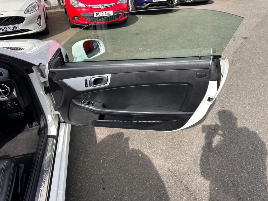 Used Mercedes-Benz SLK 2015 for sale - 78082804: Photo 20