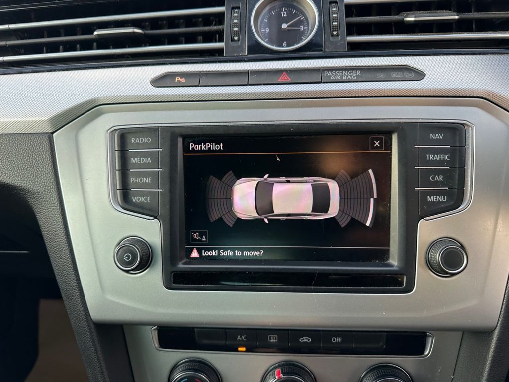 Used Volkswagen Passat 2015 for sale - 77346708: Photo 15