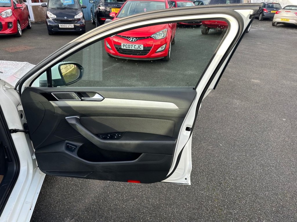 Used Volkswagen Passat 2015 for sale - 77346708: Photo 20