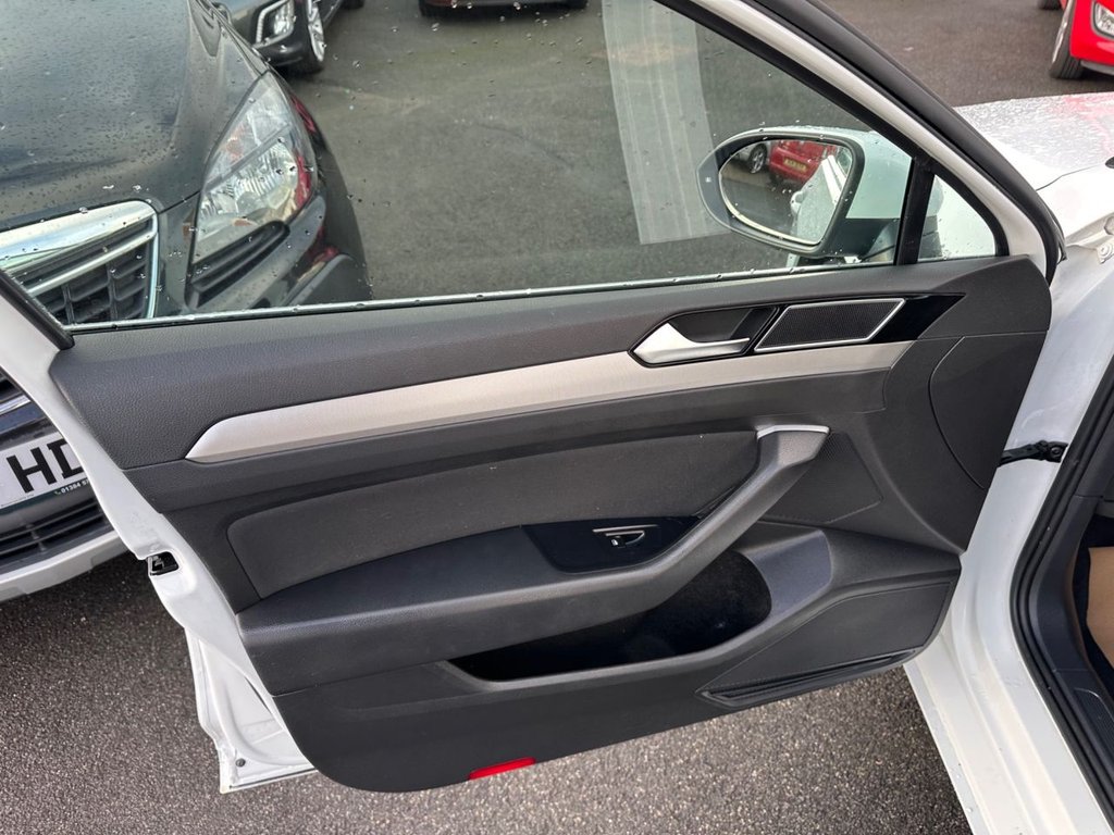 Used Volkswagen Passat 2015 for sale - 77346708: Photo 21