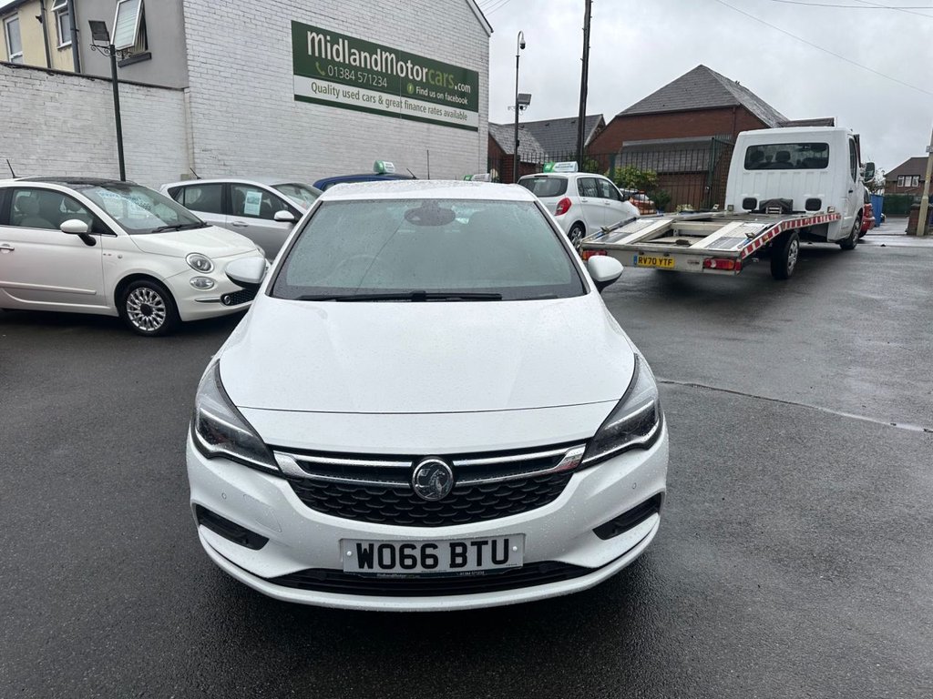 Used Vauxhall Astra 2016 for sale - 76185742: Photo 2