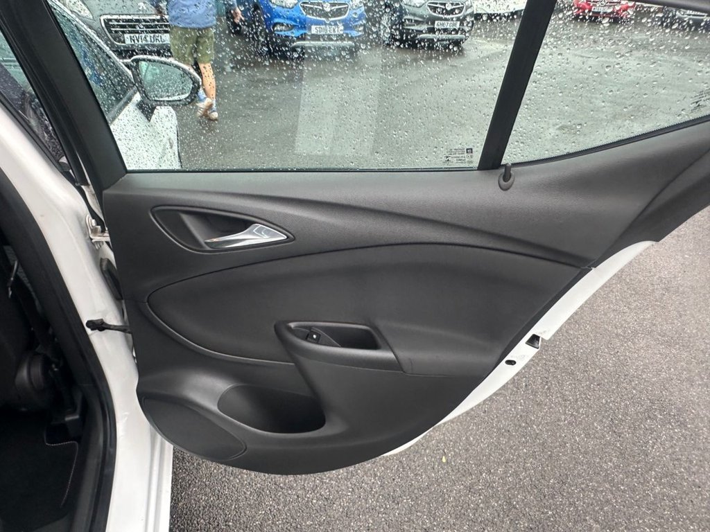 Used Vauxhall Astra 2016 for sale - 76185742: Photo 23