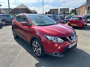 Used Nissan Qashqai 2014 for sale - 75206832: Photo