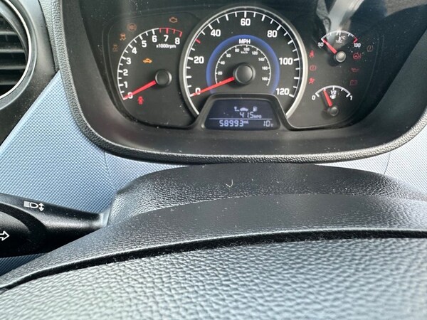Used Hyundai i10 2014 for sale - 75207238: Photo 10