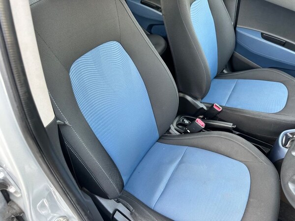 Used Hyundai i10 2014 for sale - 75207238: Photo 14