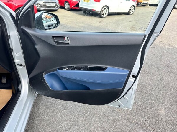 Used Hyundai i10 2014 for sale - 75207238: Photo 15