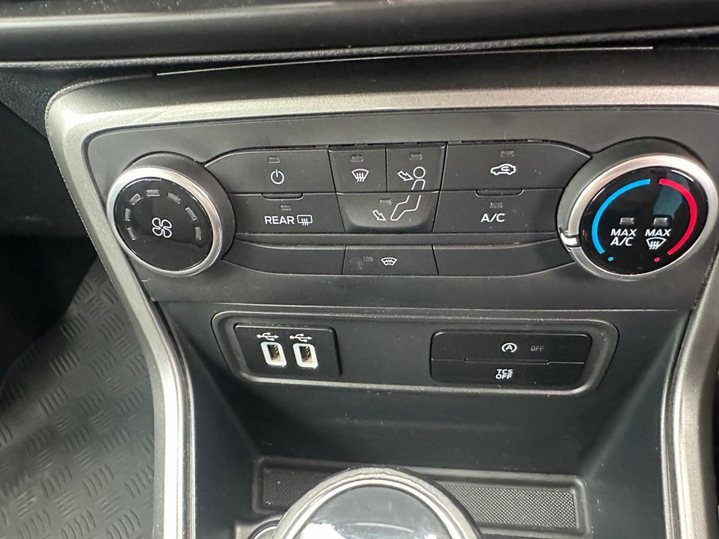 Used Ford Ecosport 2018 for sale - 76654352: Photo 19