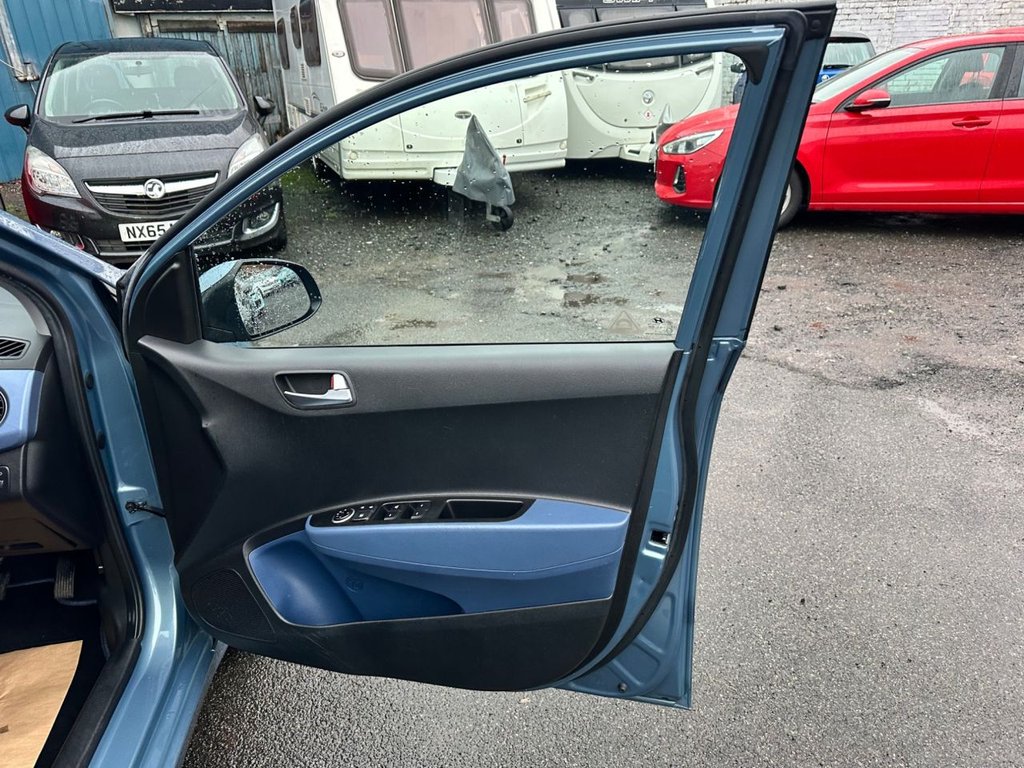 Used Hyundai i10 2015 for sale - 77421892: Photo 13