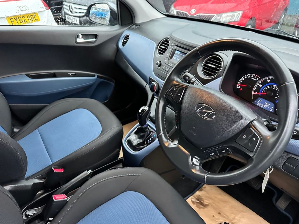 Used Hyundai i10 2015 for sale - 77421892: Photo 2
