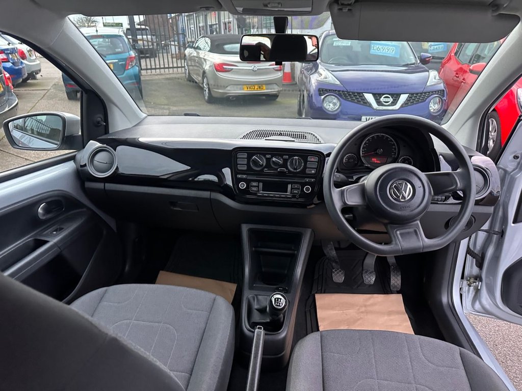 Used Volkswagen up! 2014 for sale - 77708827: Photo 11