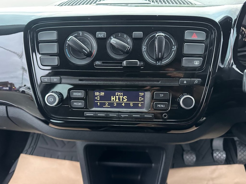 Used Volkswagen up! 2014 for sale - 77708827: Photo 19