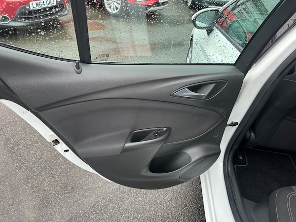 Used Vauxhall Astra 2017 for sale - 76266971: Photo 34