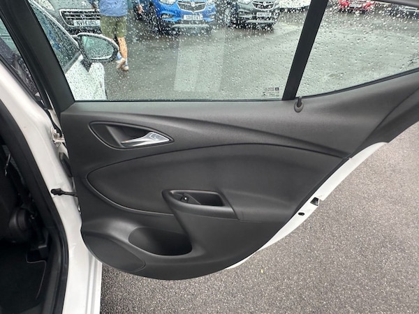Used Vauxhall Astra 2017 for sale - 76266971: Photo 35